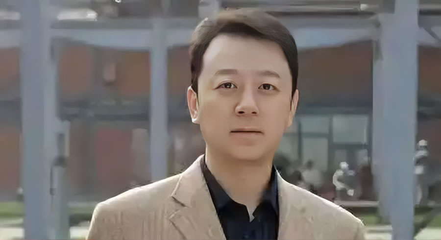 以为郭涛只是“石头爸”，直到看见他当电影节评委